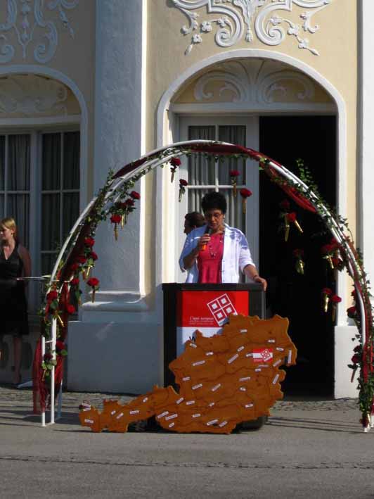 巴登市市長到會致辭