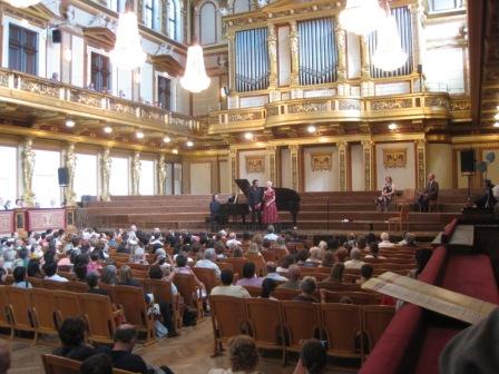 免費(fèi)音樂(lè)會(huì)